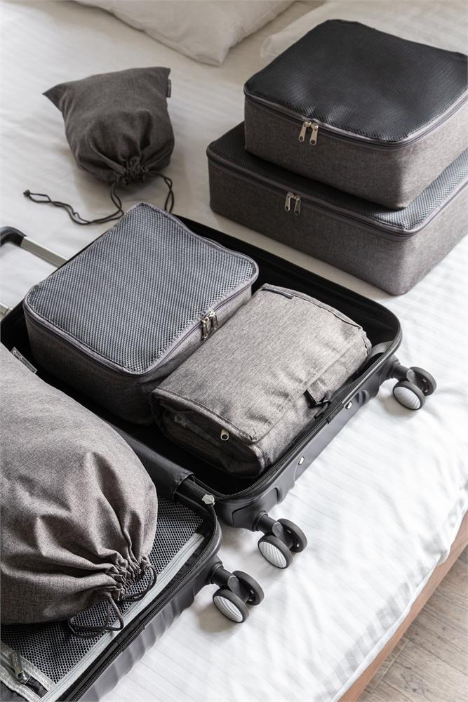 Reise-Set 5-tlg. Grau – Anwendung 3